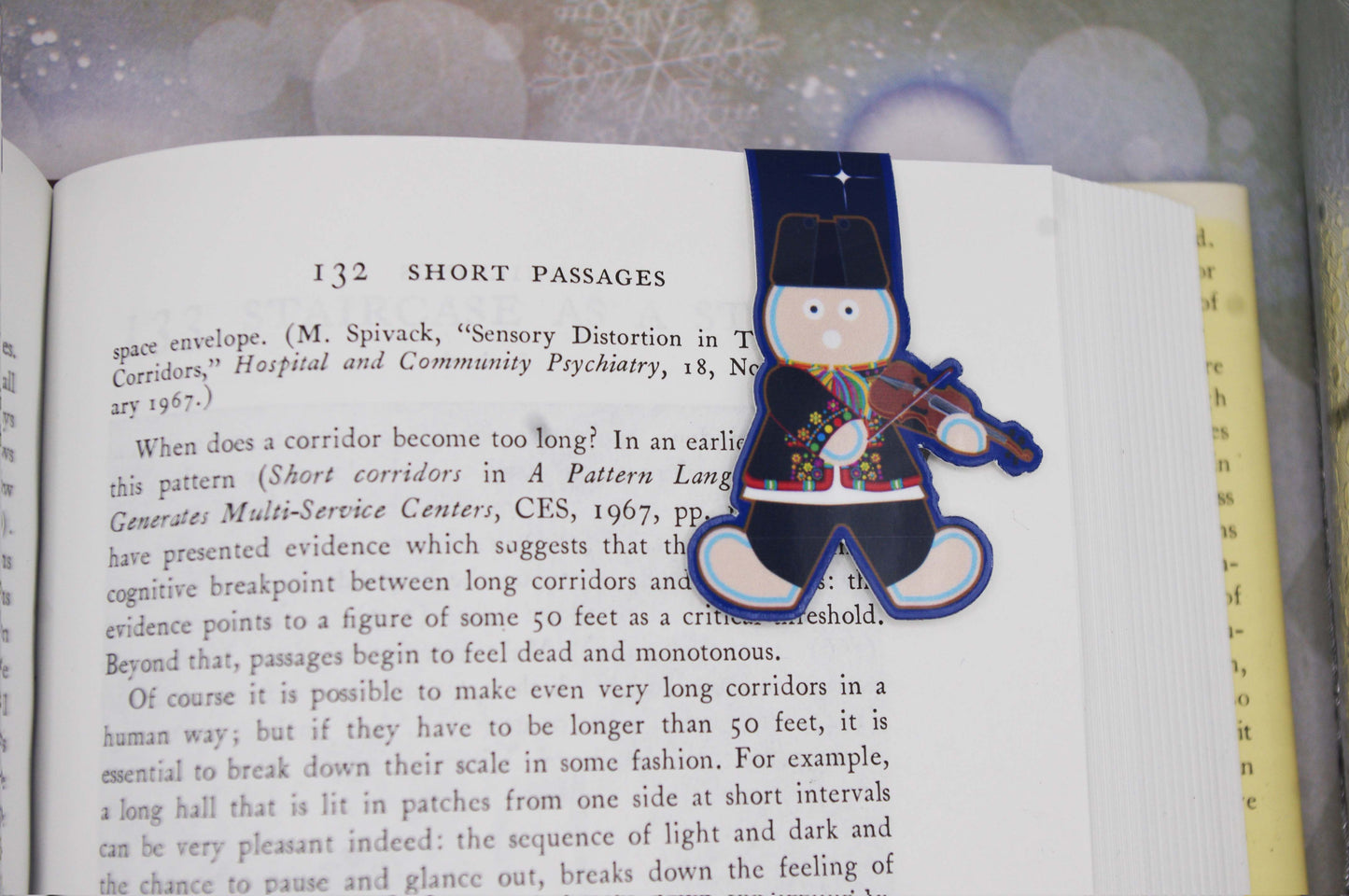 Ukrainian Gingerbread Caroler Magnetic Bookmarks