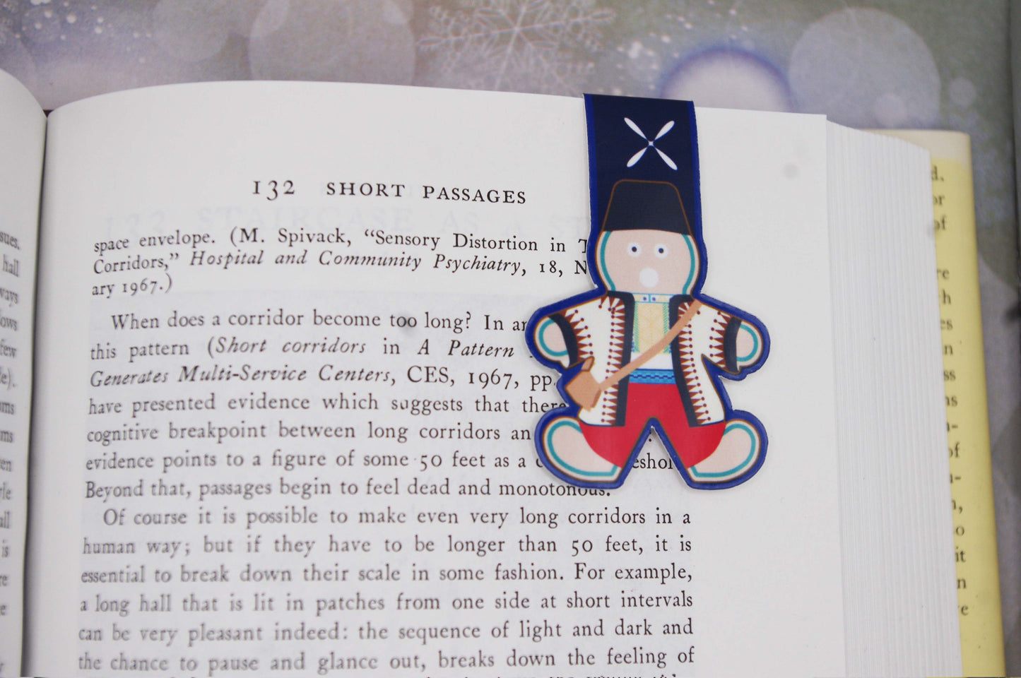 Ukrainian Gingerbread Caroler Magnetic Bookmarks