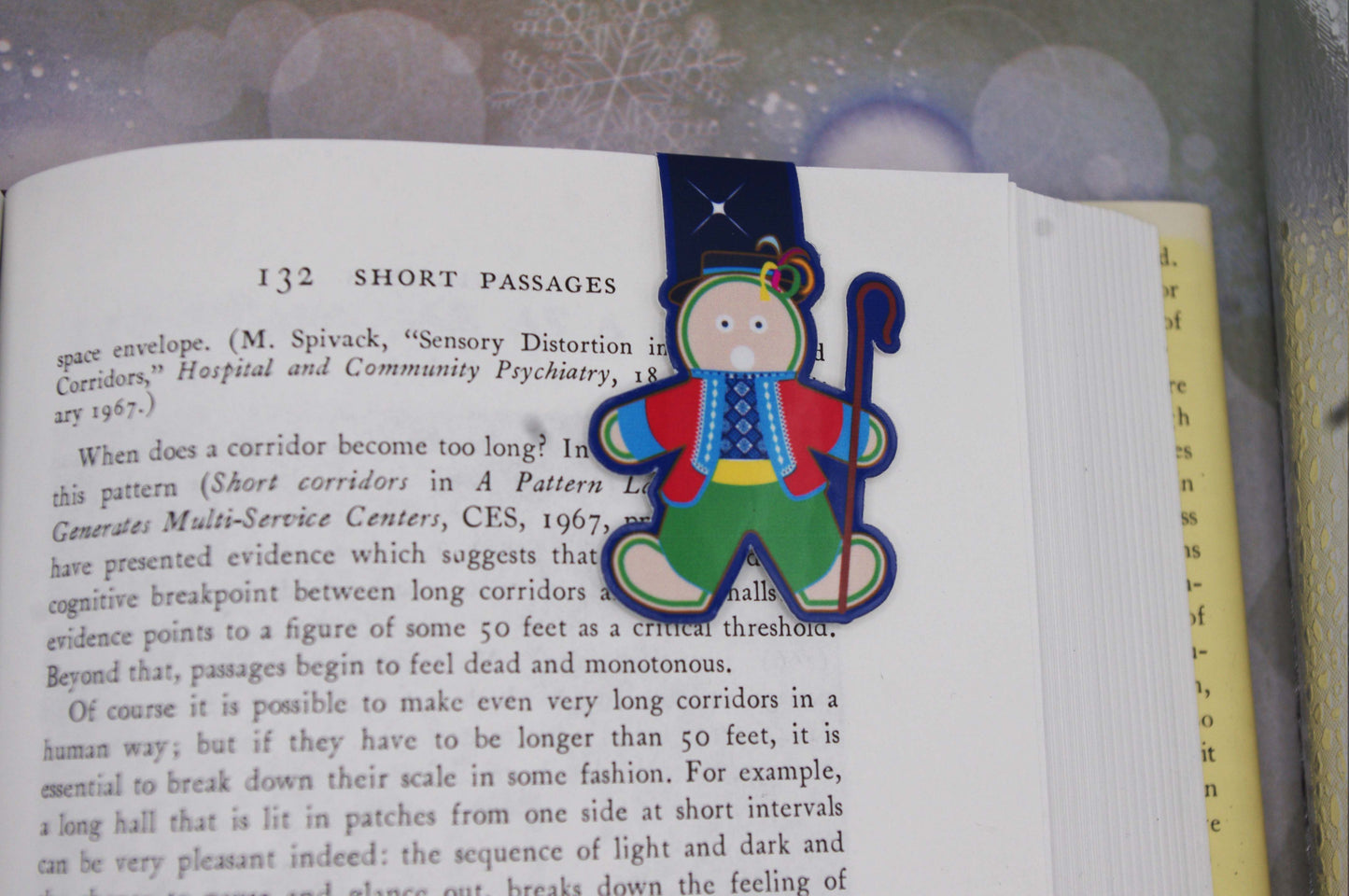 Ukrainian Gingerbread Caroler Magnetic Bookmarks