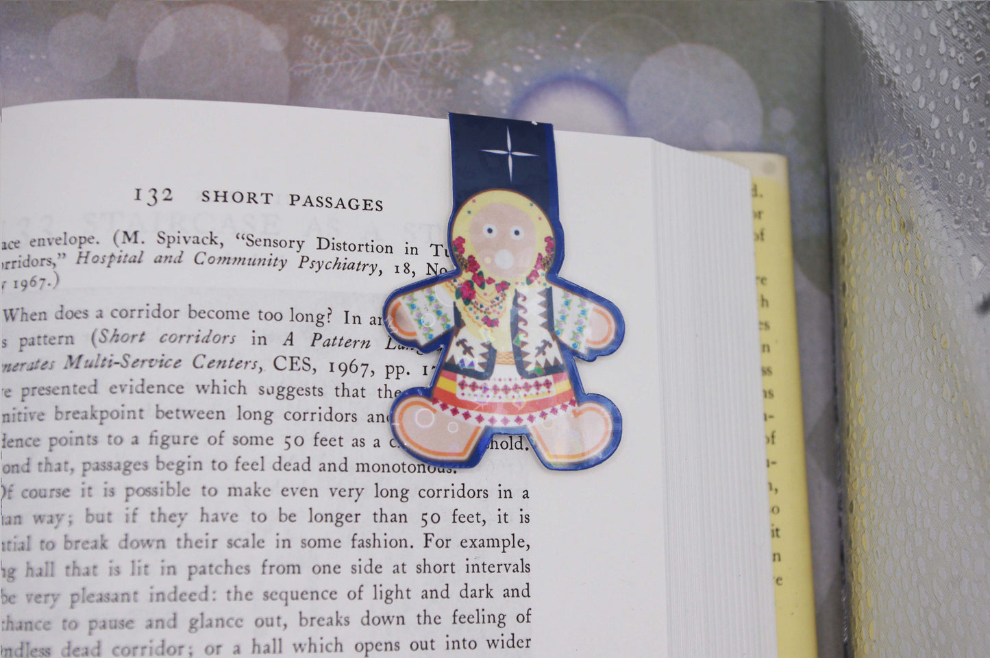 Ukrainian Gingerbread Caroler Magnetic Bookmarks