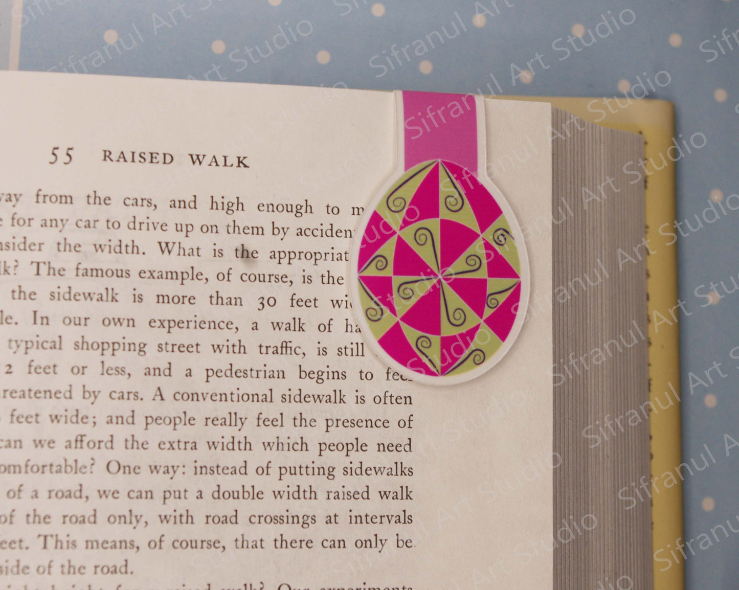 Pink & Green Windmill 40 Triangles Magnetic Bookmark
