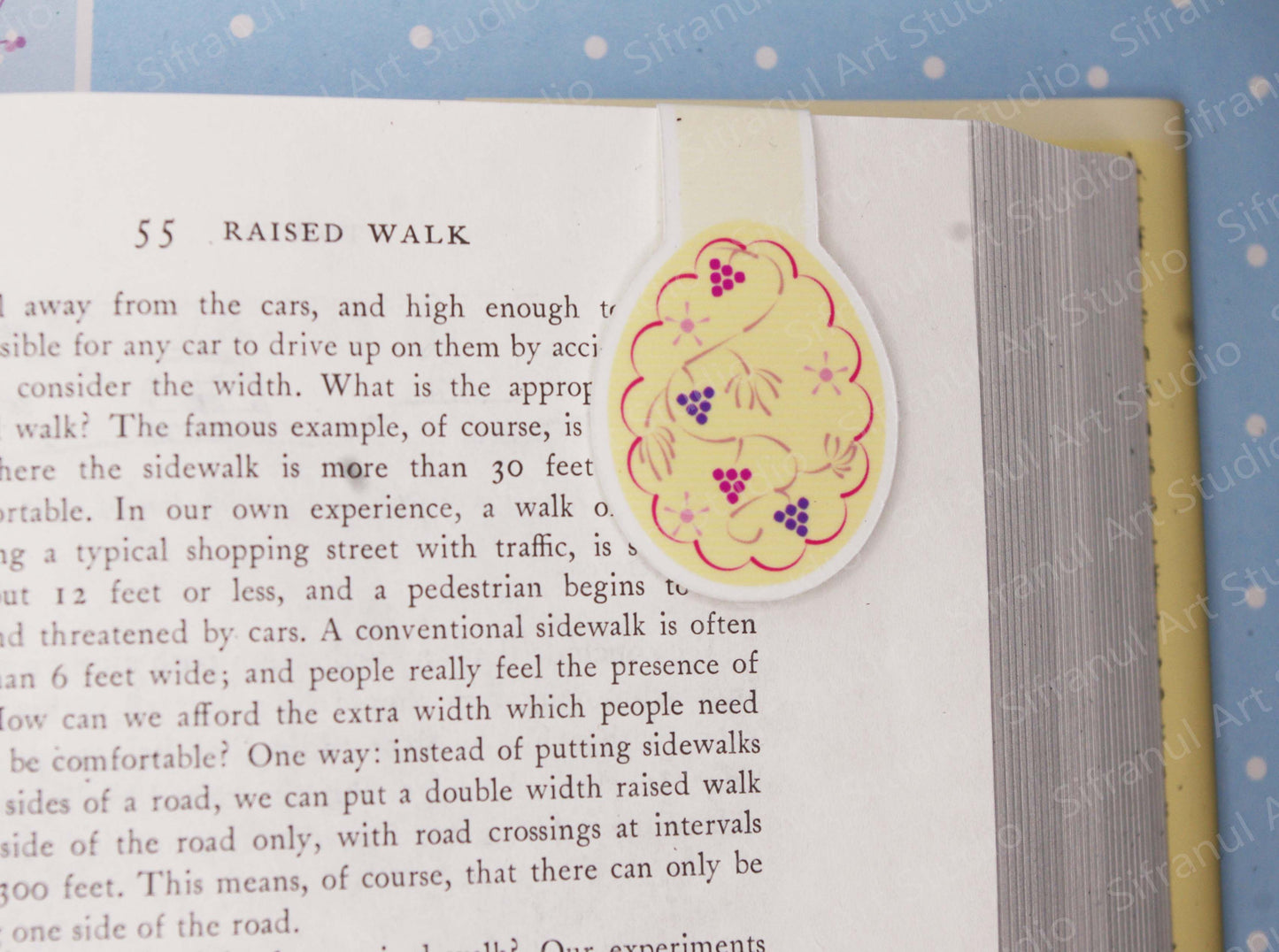 Grape Spilka Magnetic Bookmark