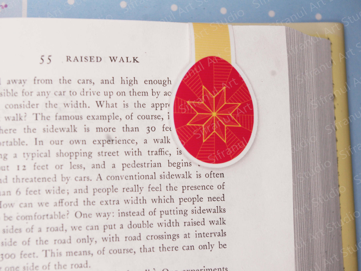 Red Star Magnetic Bookmark